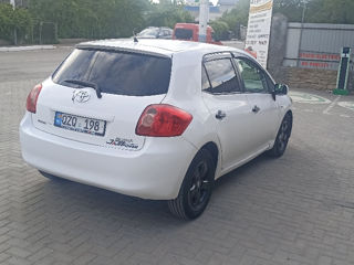 Toyota Auris foto 3