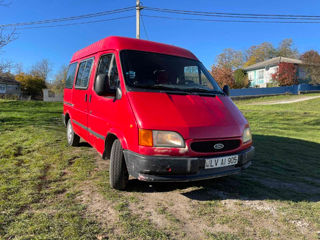 Ford Ford Transit foto 2