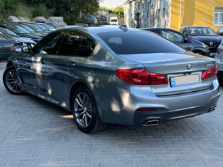 BMW 5 Series foto 5