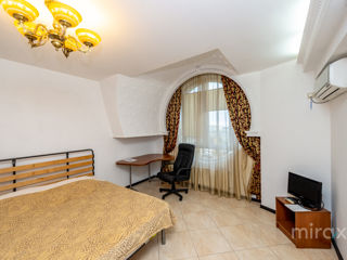 Apartament cu 3 camere, 110 m², Centru, Chișinău foto 3