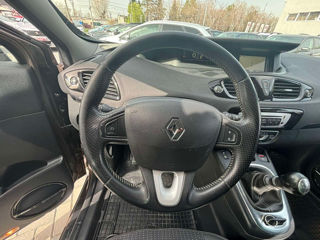 Renault Grand Scenic foto 14