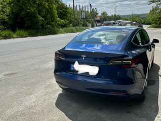 Tesla Model 3 foto 5