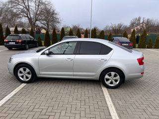 Skoda Octavia foto 6