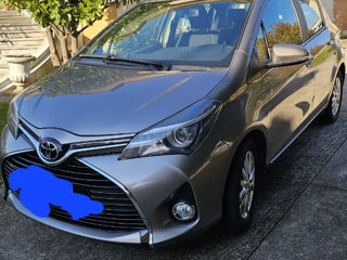 Toyota Yaris foto 2