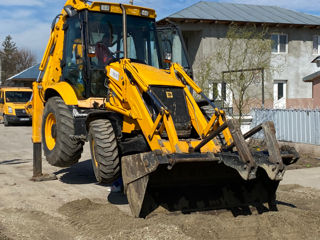 Buldo-Excavator GSB 3CX de vanzare