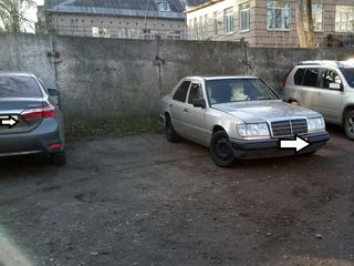 Mercedes Series (W124) foto 6