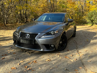 Lexus IS Series