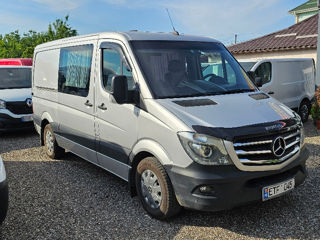 Mercedes SPRINTER 319 CDI foto 2