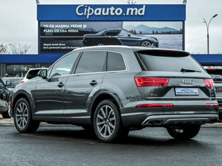 Audi Q7 foto 2