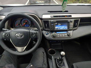 Toyota Rav 4 foto 6