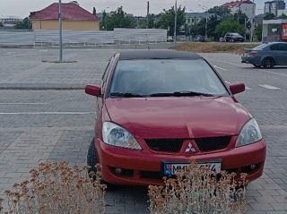 Mitsubishi Lancer foto 10