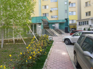 Apartament cu 2 camere, 80 m², Ciocana, Chișinău foto 10