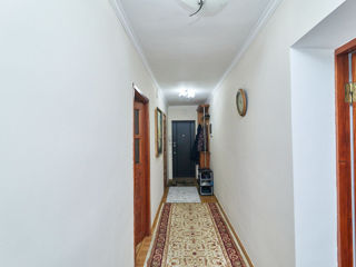 Apartament cu 2 camere, 70 m², Centru, Chișinău foto 13