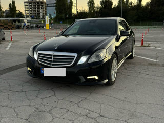 Mercedes E-Class foto 3