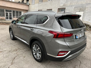 Hyundai Santa FE foto 4