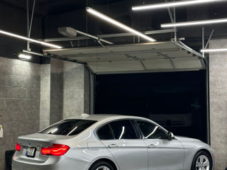 BMW 3 Series foto 8