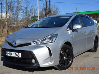 Toyota Prius + foto 1