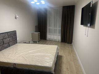 Apartament cu 2 camere, 65 m², Centru, Chișinău foto 9