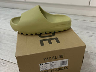 Adidas Yeezy slide original