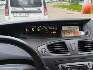 Renault Grand Scenic foto 7