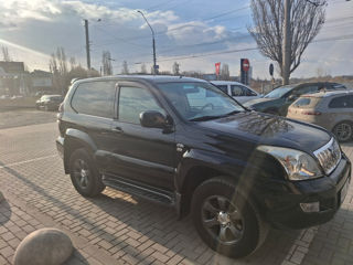 Toyota Land Cruiser Prado фото 3