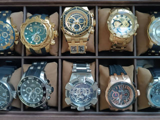 Отличная коллекция наручных кварцевых швейцарских мужских часов