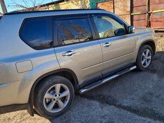 Nissan X-Trail foto 3