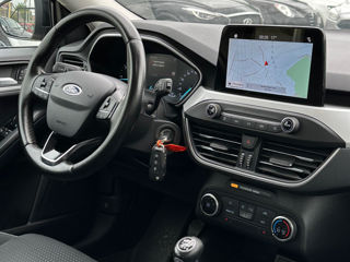 Ford Focus foto 9