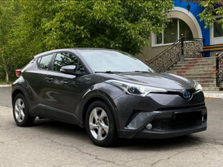 Toyota C-HR foto 4