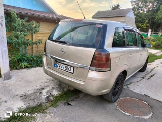 Opel Zafira foto 5