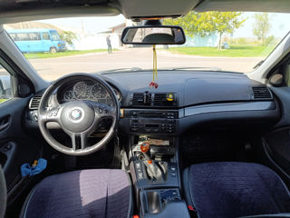 BMW 3 Series foto 8