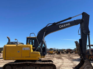 excavator de vanzare John Deere 130G foto 7