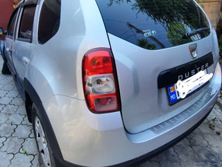 Dacia Duster 4x4 piese 1.5 d foto 2