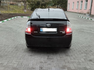 Toyota Prius foto 3