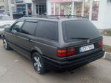 Volkswagen Passat foto 3