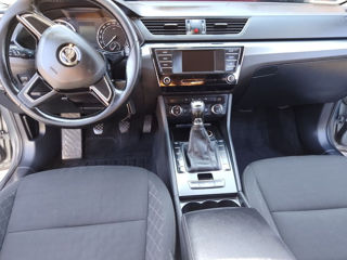 Skoda Superb foto 6