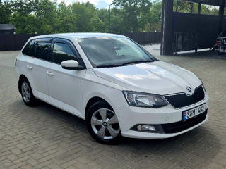 Skoda Fabia фото 0