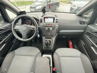 Opel Zafira foto 9