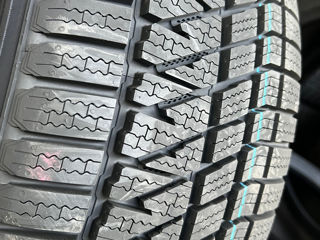 245/65 R17 Kumho Wintercraft WS71/ Доставка, livrare toata Moldova 2023 foto 4