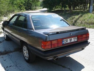 Audi 200 foto 3