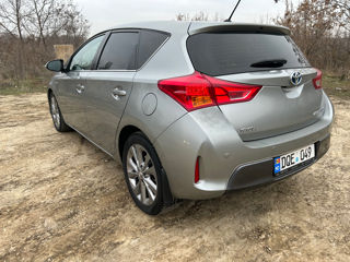 Toyota Auris foto 3