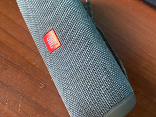 Vând JBL Flip 5