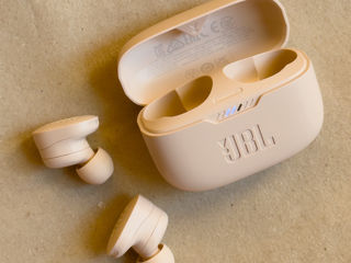 JBL tune 130 наушники песочные foto 2