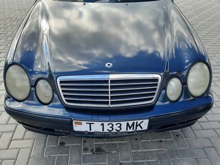 Mercedes CLK Class foto 6