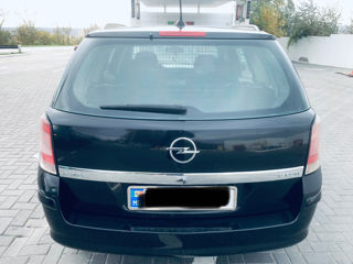 Opel Astra foto 5