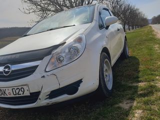 Opel Corsa foto 5