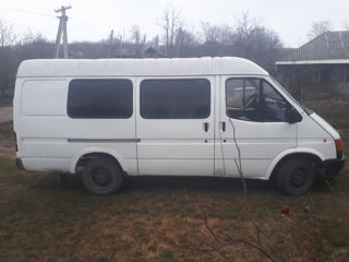 Ford Transit foto 2