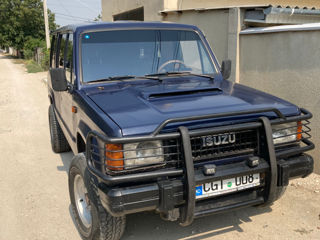 Isuzu Trooper foto 4