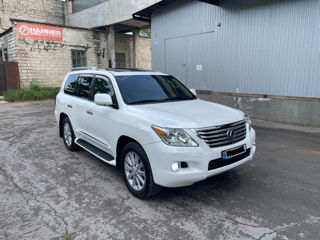 Lexus LX Series