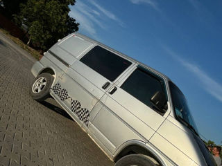 Volkswagen Transporter foto 4